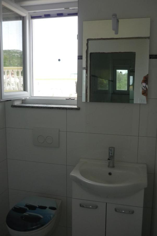 Apartment Seline 9 Nur 200 M Bis Zum Strand Exterior photo